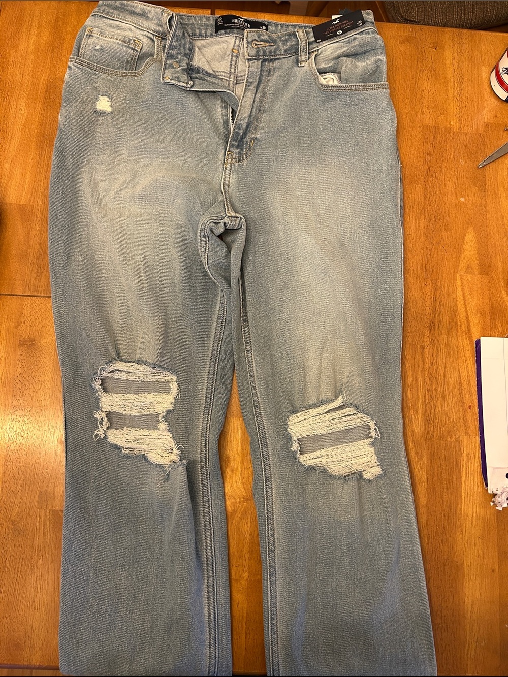 Hollister Ultra High-Rise 90s Vintage Straight